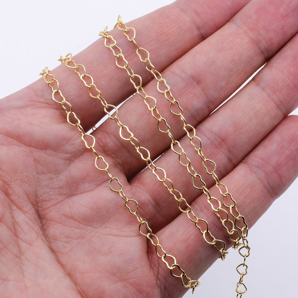 14k Gold Filled Heart Link Gold Chain by Yard, Lovely Heart Charm Chain, Wholesale bulk Roll Chain for Jewelry Making Width 3.4mm | ROLL-1076