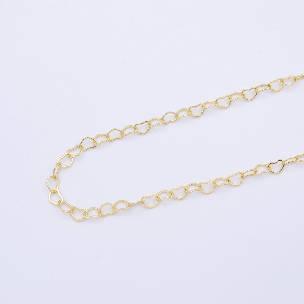 14k Gold Filled Heart Link Gold Chain by Yard, Lovely Heart Charm Chain, Wholesale bulk Roll Chain for Jewelry Making Width 3.4mm | ROLL-1076
