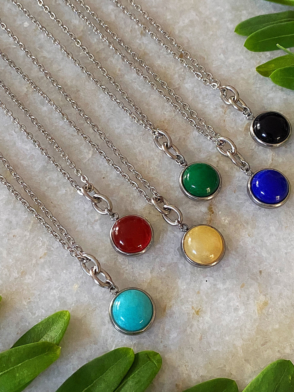 STONE CHARM NECKLACE - Fabs things
