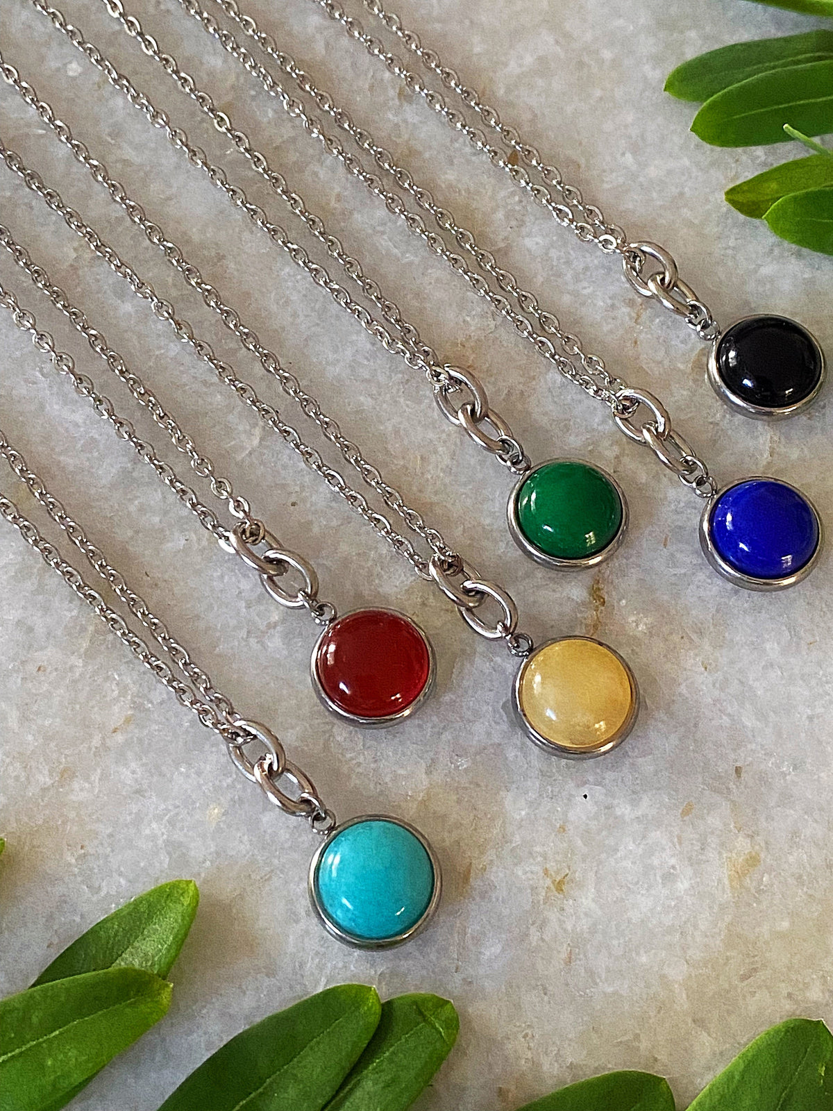 STONE CHARM NECKLACE - Fabs things