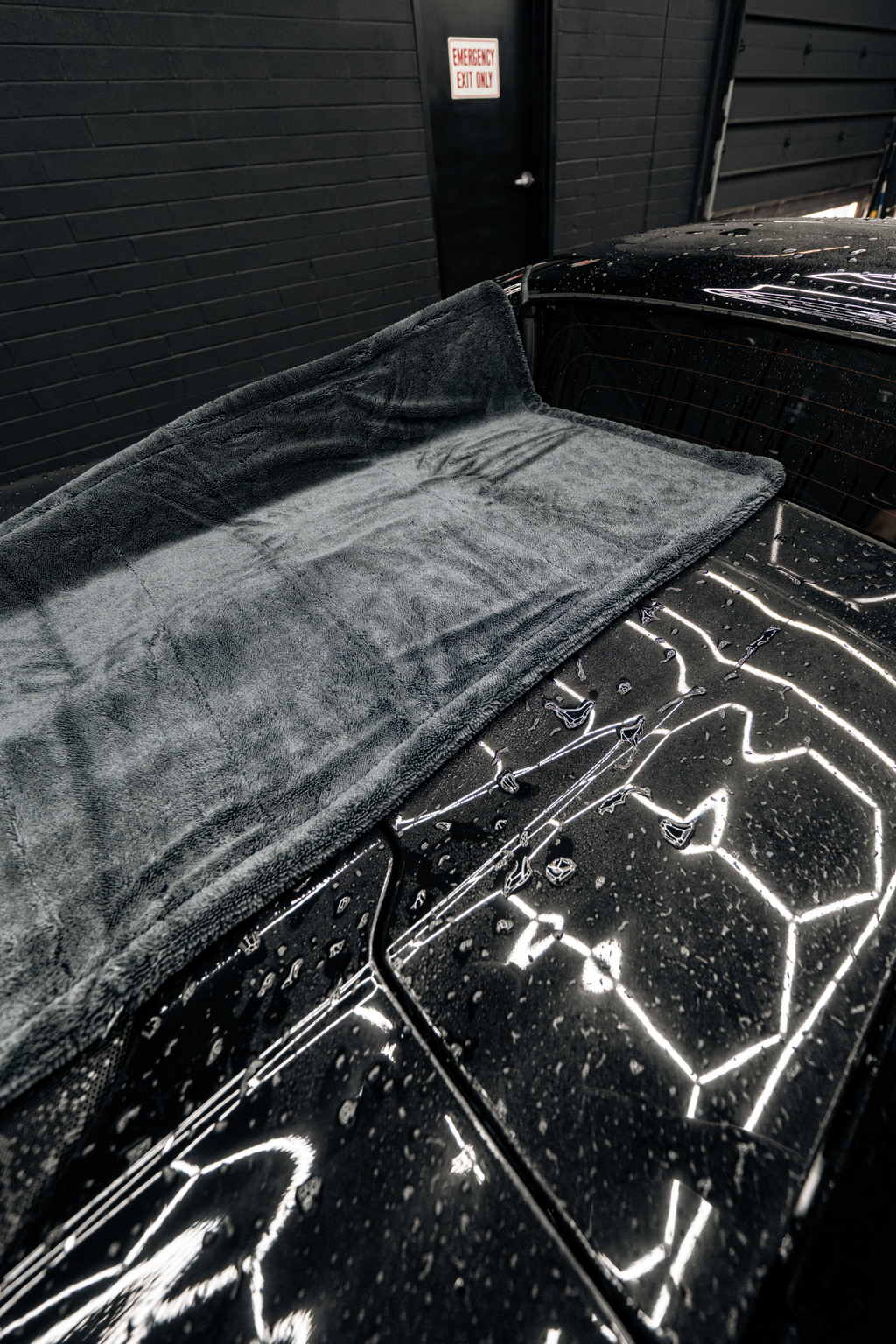 BLACKLINE® TWISTED-LOOP DRYING TOWEL - Fabs things