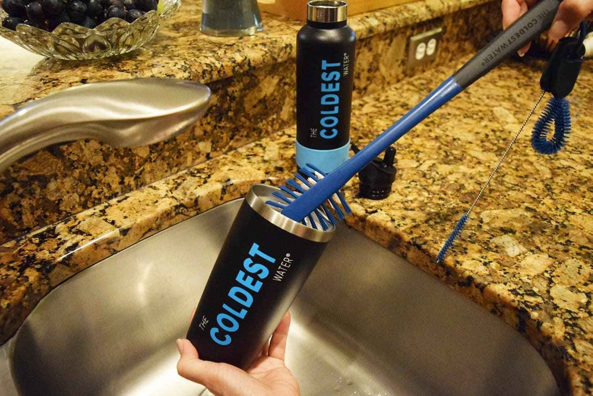 The Coldest Water Bottle Brush: 3 Tools in 1 - Fabs things