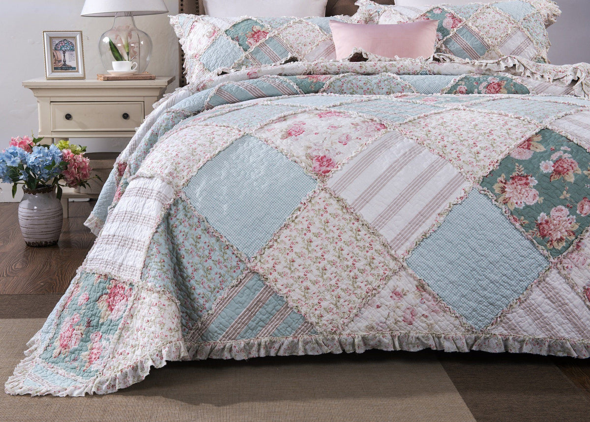 DaDa Bedding Hint of Mint Pastel Cotton Patchwork Quilt Set - Fabs things