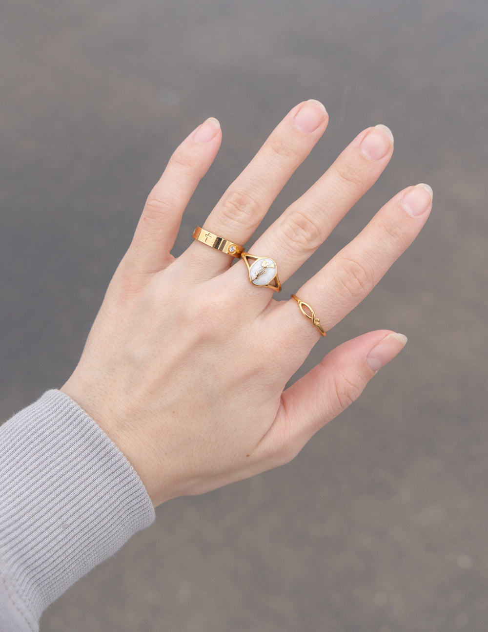 Eternity Gem Ring - Fabs things