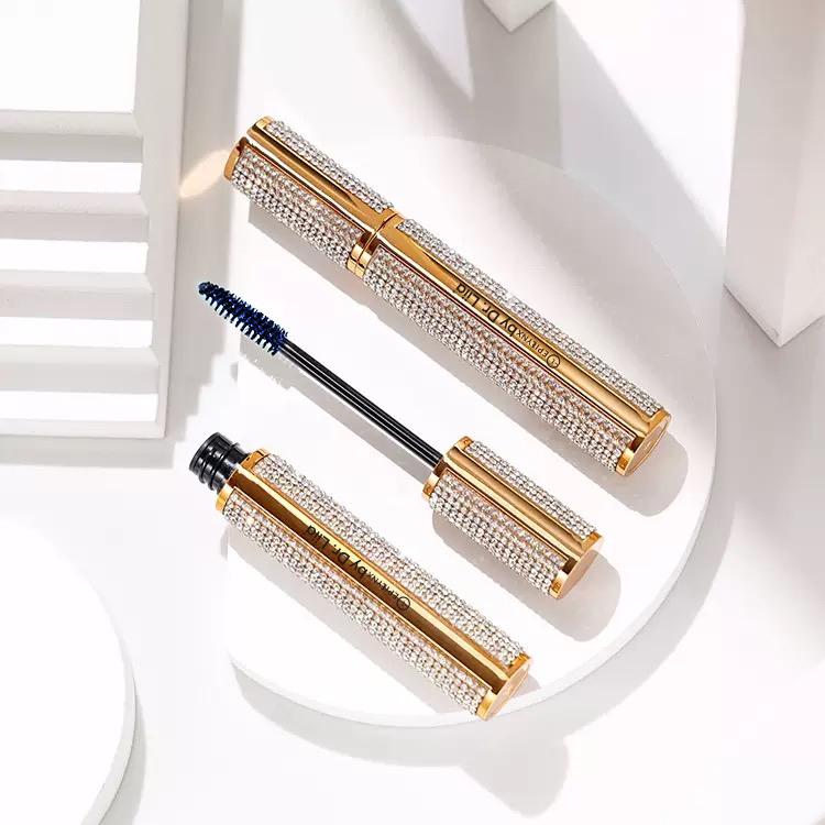 Volumizing Mascara for Sensitive Eyes
