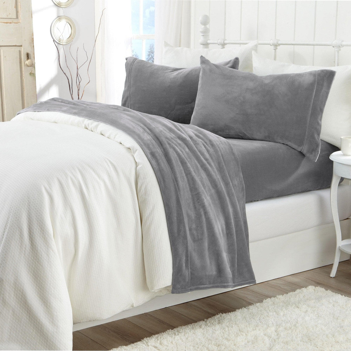 Solid Plush Sheet - Velvet Luxe Collection - Fabs things