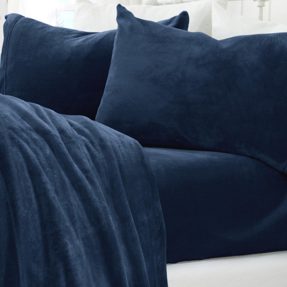 Solid Plush Sheet - Velvet Luxe Collection - Fabs things