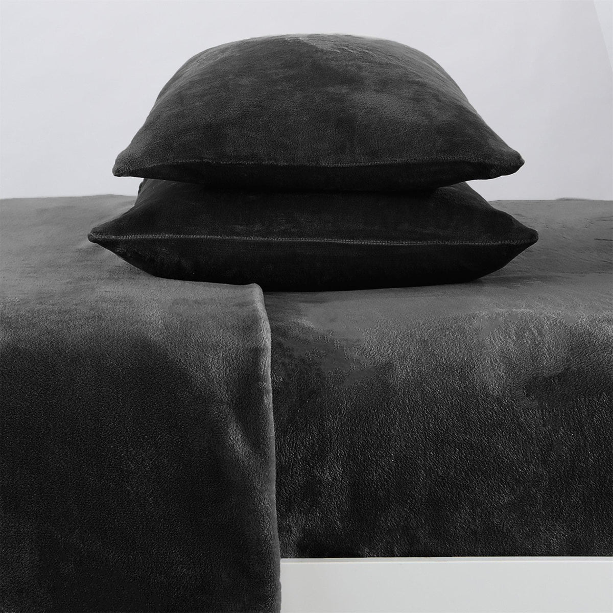Solid Plush Sheet - Velvet Luxe Collection - Fabs things