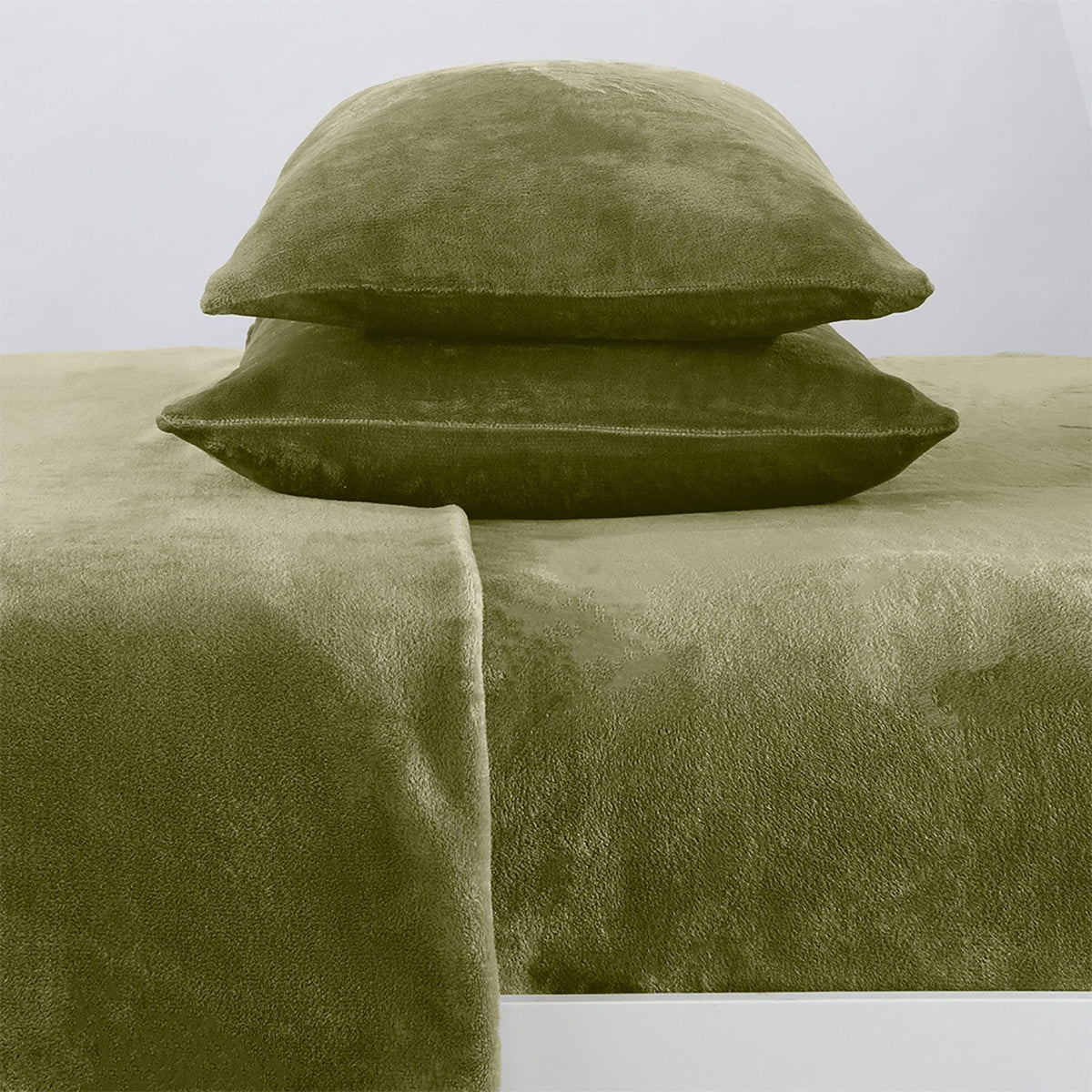 Solid Plush Sheet - Velvet Luxe Collection - Fabs things