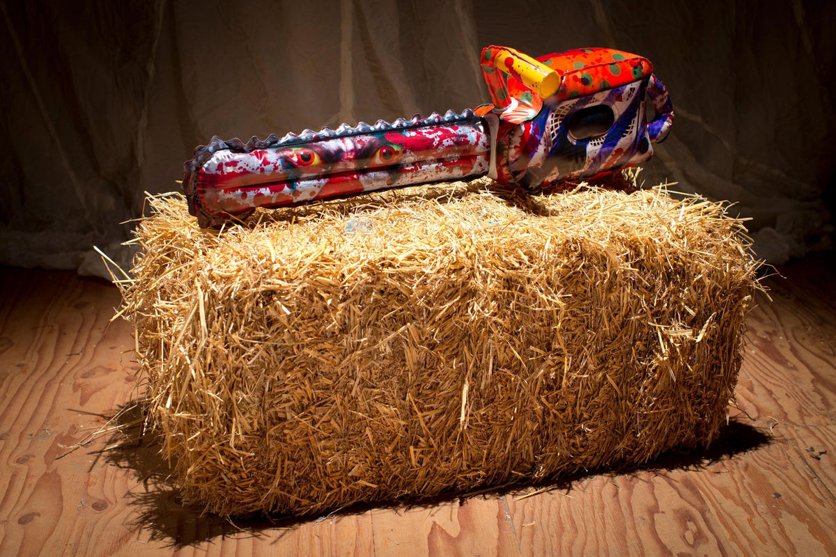 Killer Clown 36" Inflatable Weapon Chainsaw Halloween Prop - Fabs things