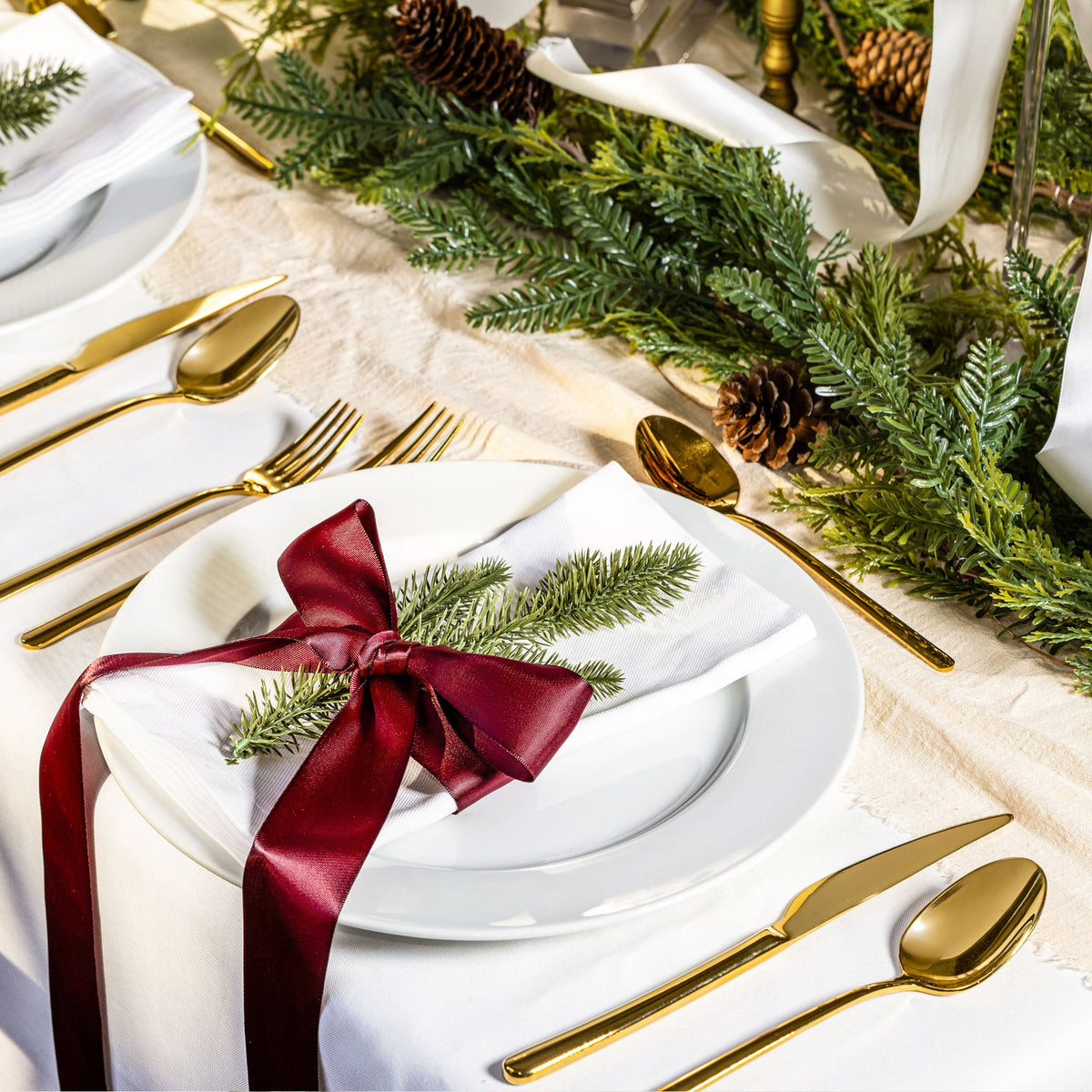 Emilia Mirror 20-Piece Flatware Set - Fabs things