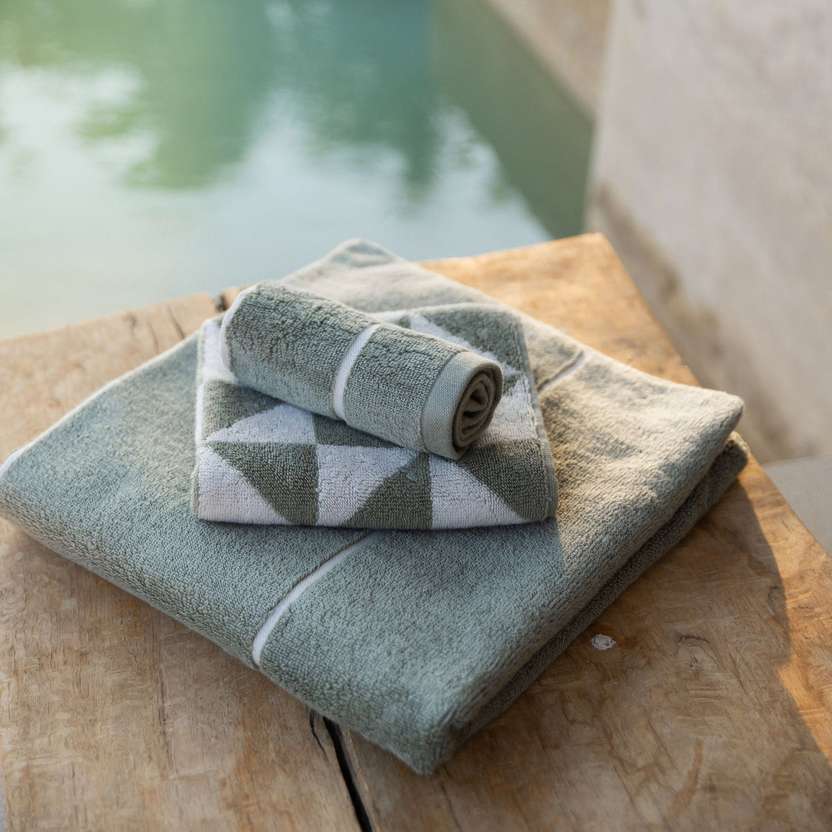 Umbra Australian Cotton Towels - Fabs things