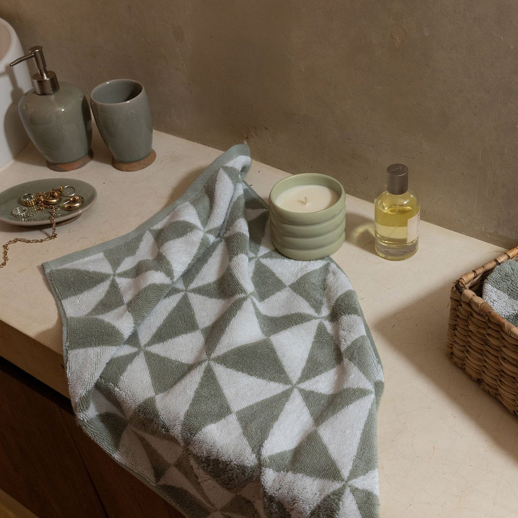 Umbra Australian Cotton Towels - Fabs things