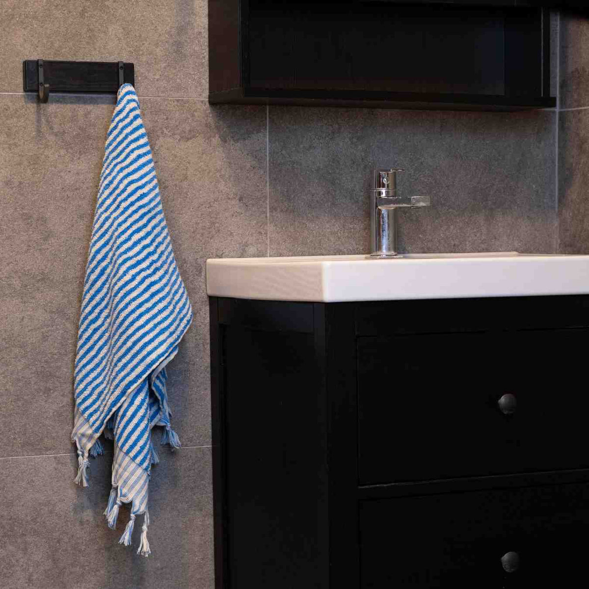 Striped Hand Towel - Fabs things