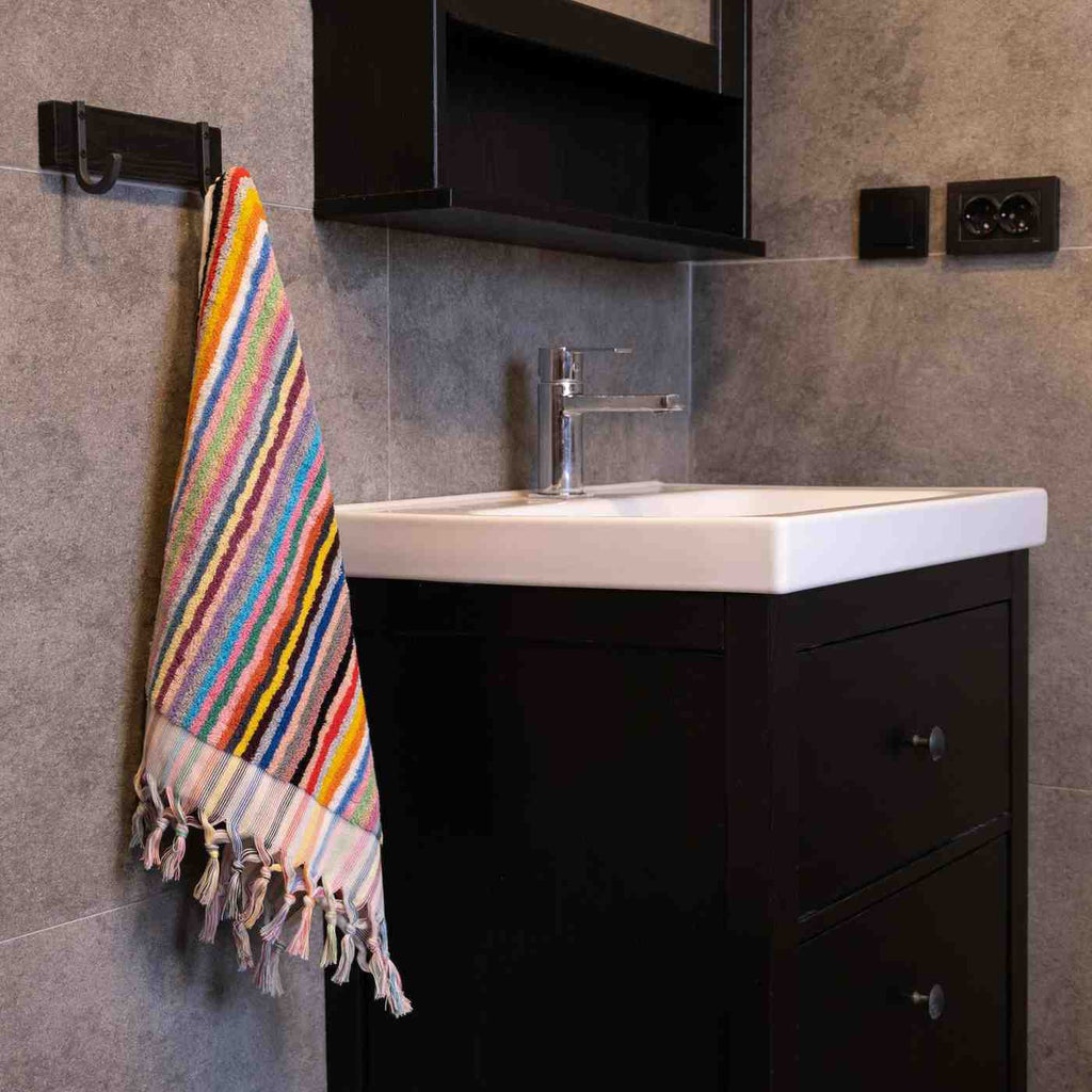 Striped Hand Towel - Fabs things
