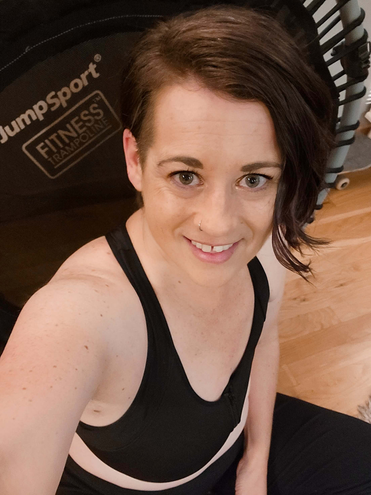 Hero Front‑Closure Sports Bra - Black - Fabs things