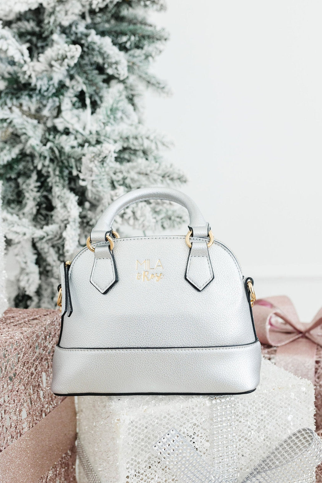 SALE Silver Metallic Girl's Crossbody Purse - Fabs things