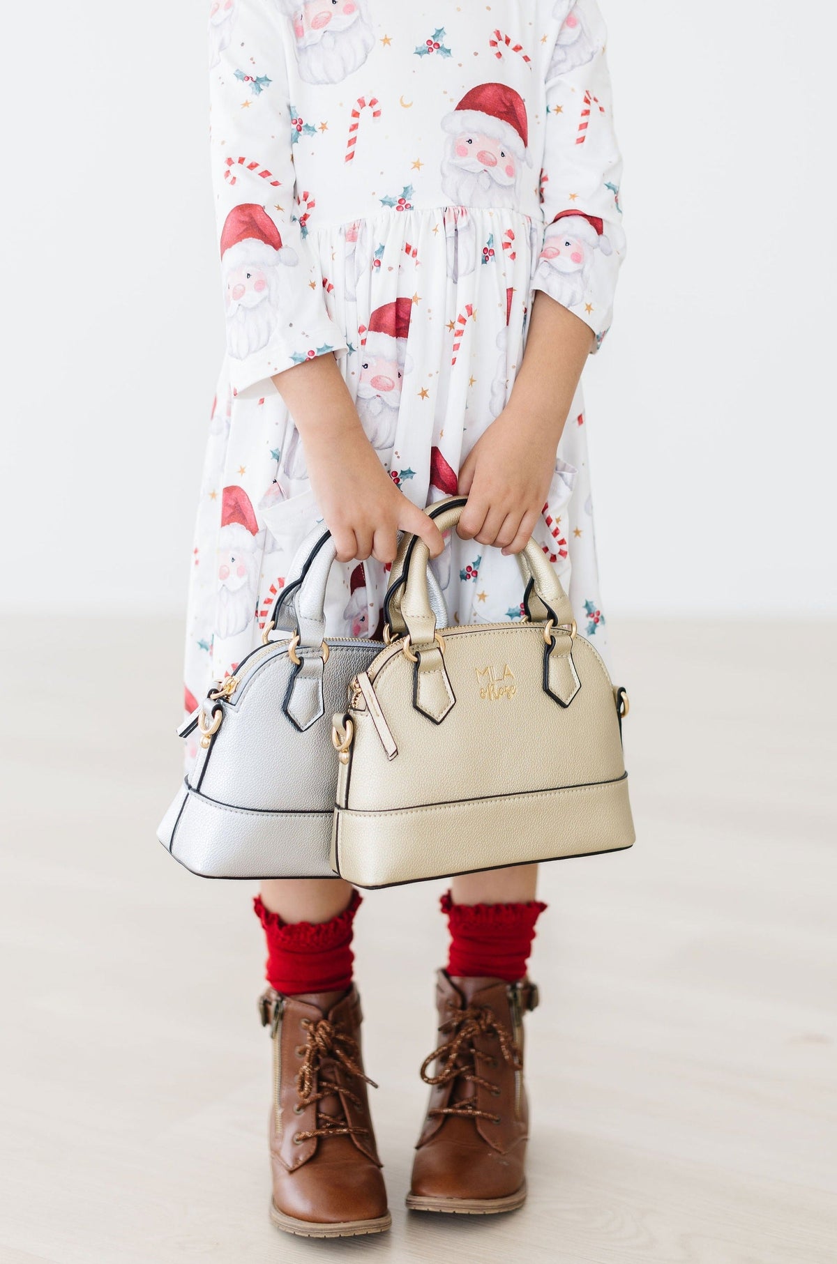 SALE Silver Metallic Girl's Crossbody Purse - Fabs things