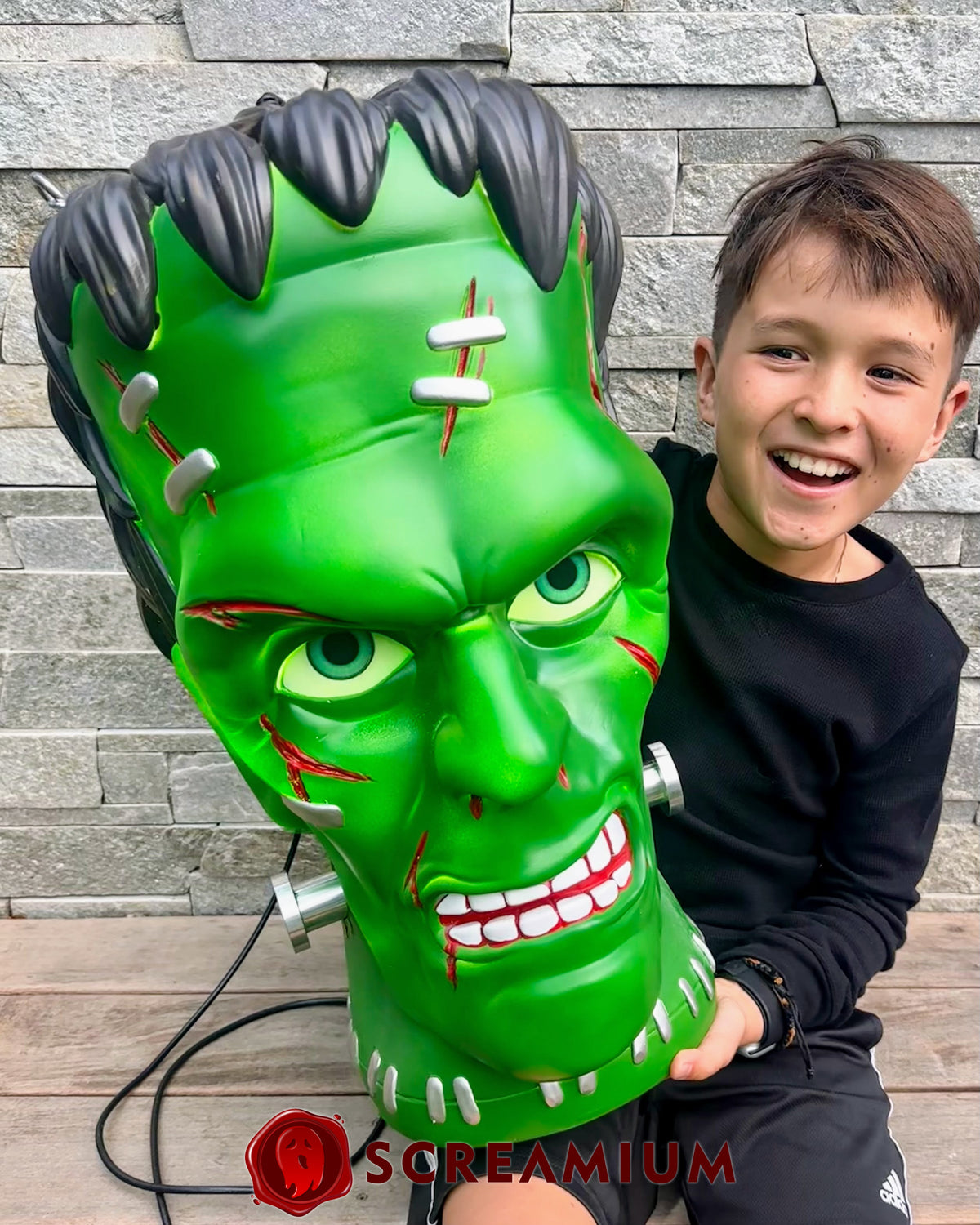 Giant Frankenstein Monster Pendant Lantern Prop 20-Inch-Tall Waterproof Outdoor Halloween Decoration - Fabs things