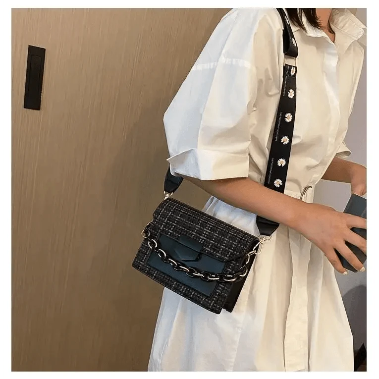 Luxury Wide Strap Shoulder Bags for Women And Girls Designer Lady Handbags and Purses Fashionable Chain Messenger Crossbody Bags - Fabs things