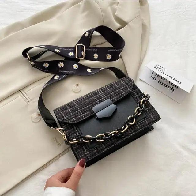 Luxury Wide Strap Shoulder Bags for Women And Girls Designer Lady Handbags and Purses Fashionable Chain Messenger Crossbody Bags - Fabs things